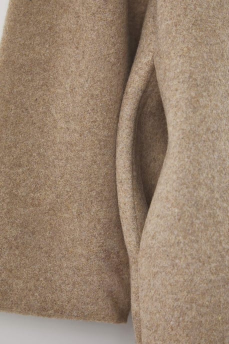 Trendyol Curve Damen Grau Einfarbig Lang Oversize Große Größen Mäntel - Image 5