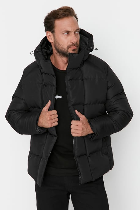 TRENDYOL MAN Herren Schwarz Einfarbig Lang Oversize Winter Jacken - Image 1