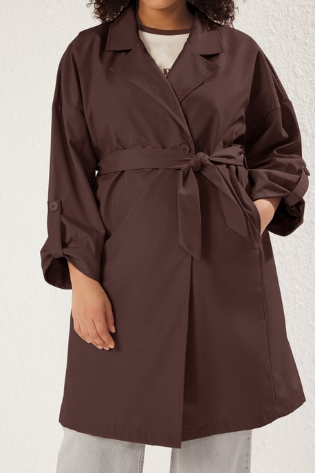 Trendyol Curve Damen Braun Einfarbig Oversize Große Größen Trenchcoats - Image 5