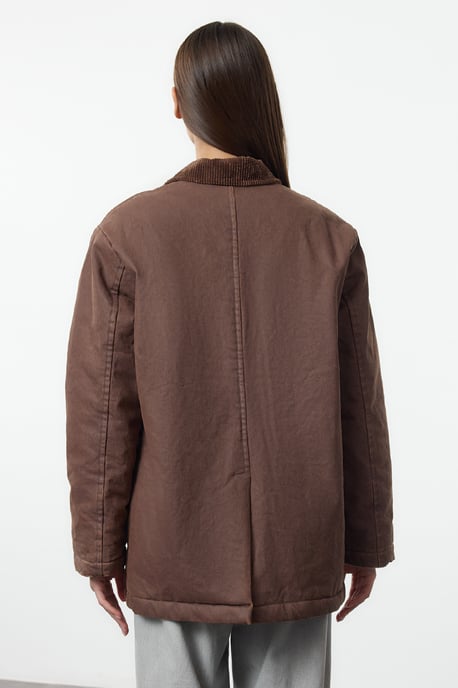 TRENDYOLMİLLA Damen Braun Einfarbig Lang Regular Fit Winter Jacken - Image 4