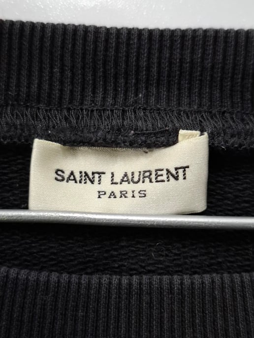 Saint Laurent Sweatshirt mit Rissen und Kettendetail aus schwarzer Baumwolle - Image 4