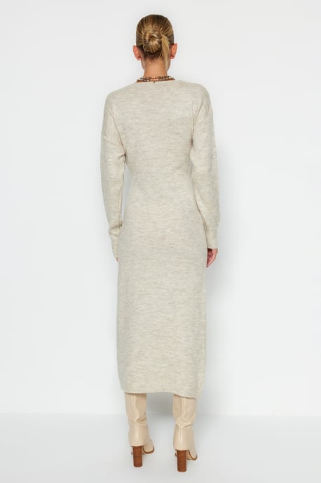 TRENDYOLMİLLA Damen Grau Einfarbig Midi Lang Casual Zweireihig Kleider - Image 4
