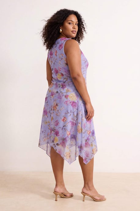 Trendyol Curve Damen Lila Geblümt Midi Ärmellos Casual A-Linie Große Größen Kleid - Image 3
