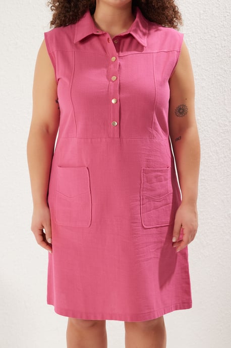 Trendyol Curve Damen Rosa Einfarbig Midi Kurz Cocktail A-Linie Große Größen Kleid - Image 2