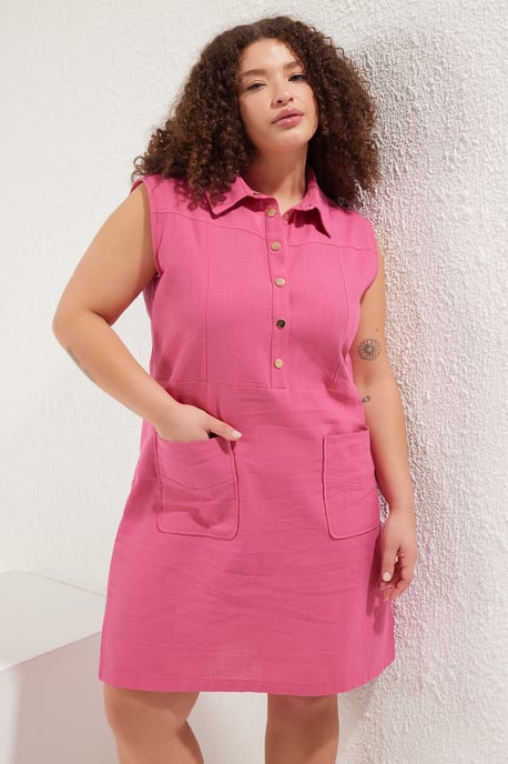 Trendyol Curve Damen Rosa Einfarbig Midi Kurz Cocktail A-Linie Große Größen Kleid - Image 5