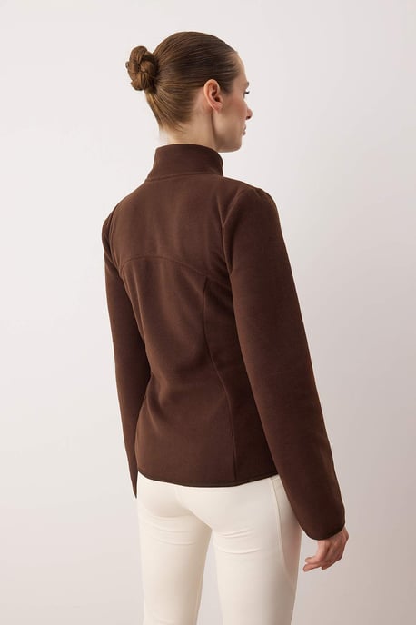 TRENDYOLMİLLA Damen Braun Einfarbig Regular Fit Sport- Blazer - Image 3