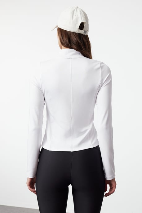 TRENDYOLMİLLA Damen Weiß Einfarbig Tailliert Sport- Blazer - Image 4