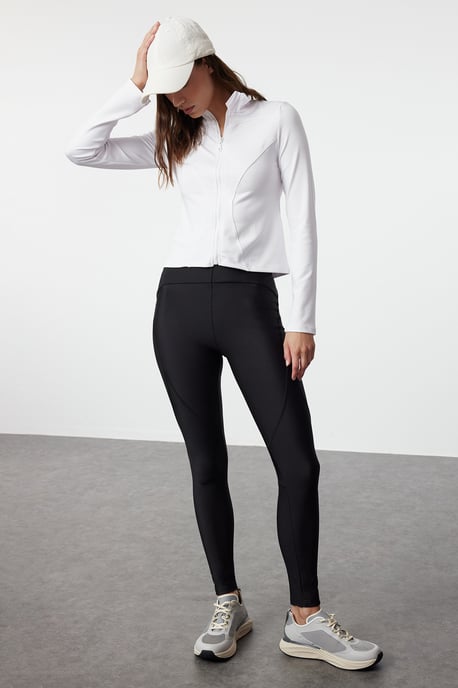 TRENDYOLMİLLA Damen Weiß Einfarbig Tailliert Sport- Blazer - Image 6