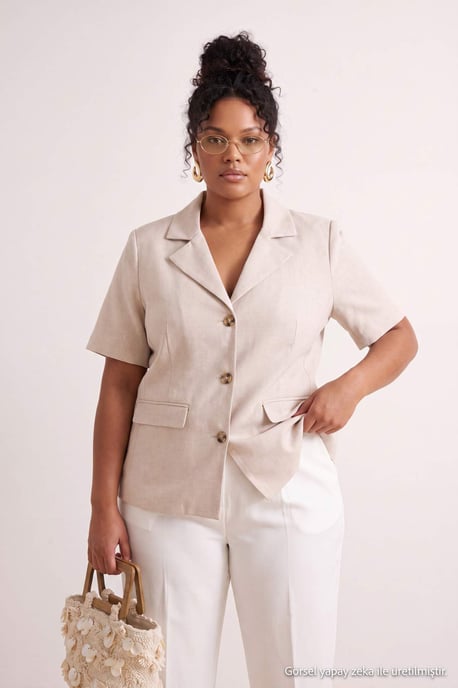 Trendyol Curve Damen Beige Einfarbig Kurz Tailliert Große Größen Blazer - Image 2