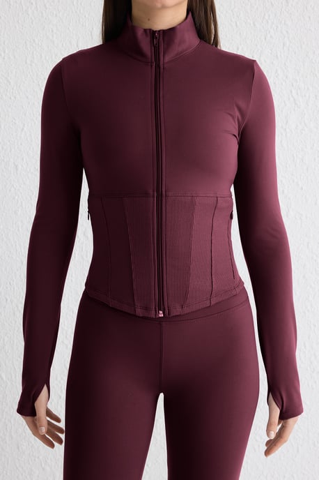TRENDYOLMİLLA Damen Bordeaux Einfarbig Tailliert Sport- Blazer - Image 6
