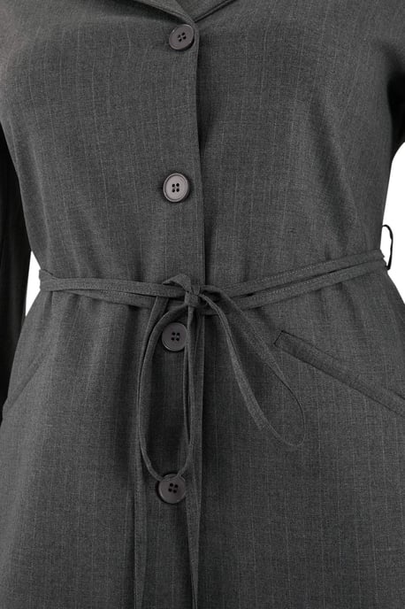 Trendyol Curve Damen Grau Gestreift Lang Tailliert Große Größen Blazer - Image 4