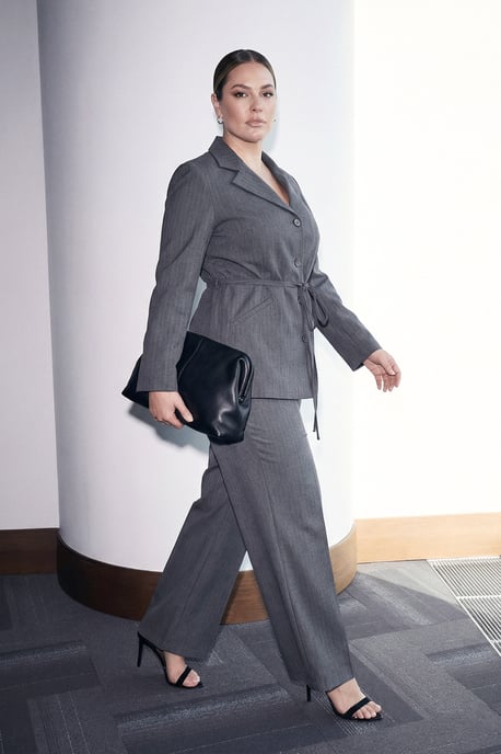 Trendyol Curve Damen Grau Gestreift Lang Tailliert Große Größen Blazer - Image 6