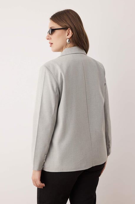 Trendyol Curve Damen Grau Einfarbig Lang Regular Fit Große Größen Blazer - Image 4