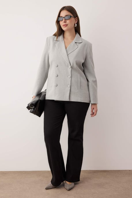 Trendyol Curve Damen Grau Einfarbig Lang Regular Fit Große Größen Blazer - Image 6