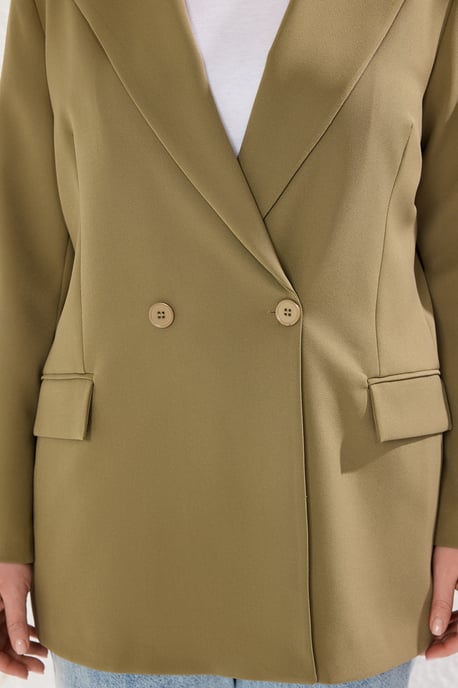 Trendyol Curve Damen Khaki Einfarbig Lang Oversize Große Größen Blazer - Image 3