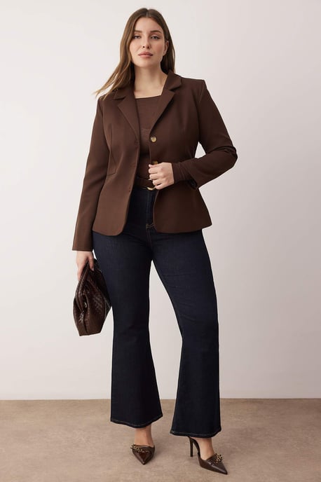 Trendyol Curve Damen Braun Einfarbig Lang Tailliert Große Größen Blazer - Image 1