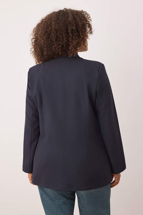 Trendyol Curve Damen Dunkelblau Einfarbig Lang Tailliert Große Größen Blazer - Image 3