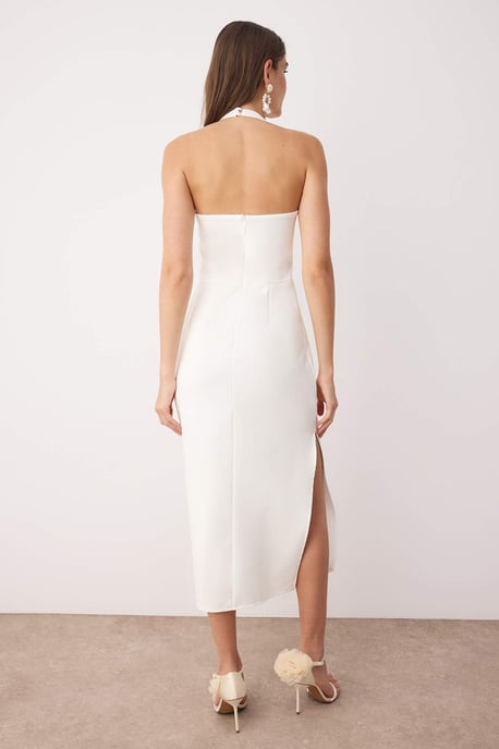 TRENDYOLMİLLA Damen Weiß Einfarbig Midi Ärmellos Elegant/Abend Bodycon Kleider - Image 3