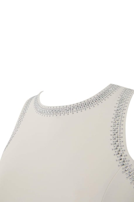 Trendyol Curve Damen Weiß Einfarbig Midi Ärmellos Elegant/Abend A-Linie Große Größen Kleid - Image 3