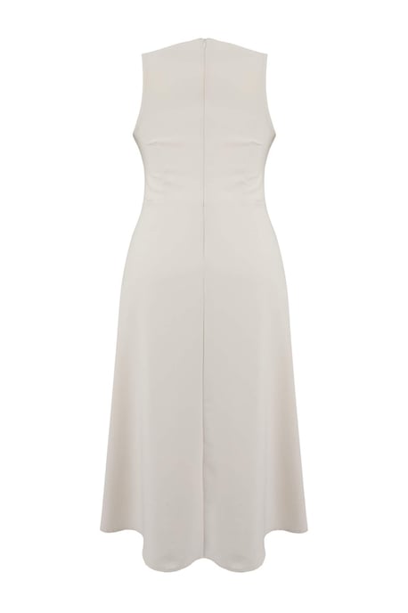 Trendyol Curve Damen Weiß Einfarbig Midi Ärmellos Elegant/Abend A-Linie Große Größen Kleid - Image 4
