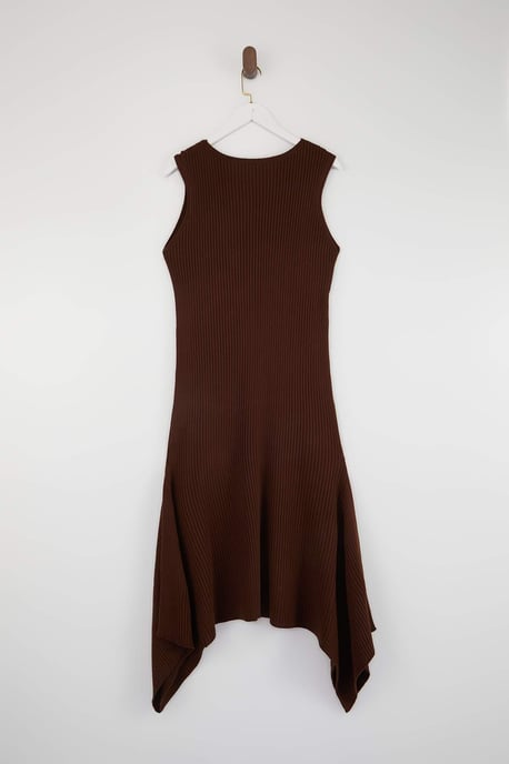Trendyol Curve Damen Braun Einfarbig Midi Ärmellos Casual A-Linie Große Größen Kleid - Image 5