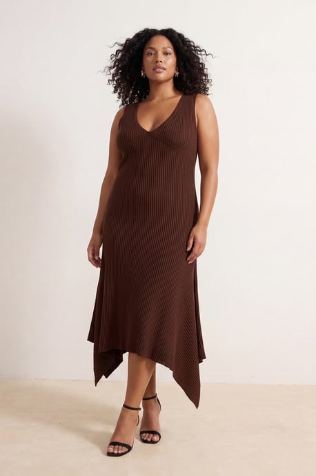 Trendyol Curve Damen Braun Einfarbig Midi Ärmellos Casual A-Linie Große Größen Kleid - Image 6