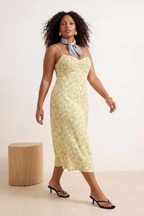 Trendyol Curve Damen Gelb Geblümt Midi Ärmellos Casual A-Linie Große Größen Kleid - Image 6