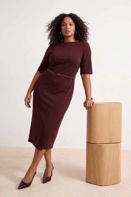 Trendyol Curve Damen Braun Einfarbig Midi Kurz A-Linie Große Größen Kleid - Image 2