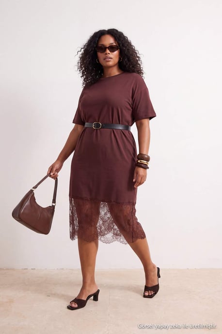 Trendyol Curve Damen Braun Einfarbig Midi Kurz Gerade Große Größen Kleid - Image 2