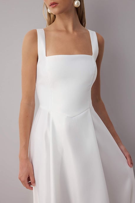 TRENDYOLMİLLA Damen Weiß Einfarbig Midi Ärmellos Elegant/Abend Skater Kleider - Image 4