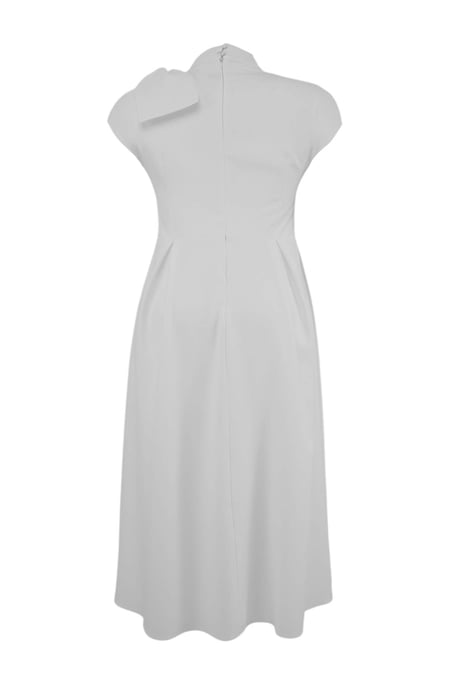 Trendyol Curve Damen Weiß Einfarbig Midi Kurz Party Skater Große Größen Kleid - Image 5
