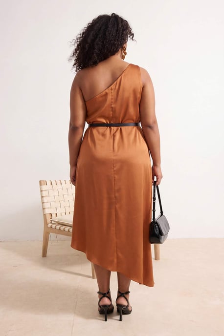 Trendyol Curve Damen Braun Einfarbig Midi Ärmellos Party A-Linie Große Größen Kleid - Image 2