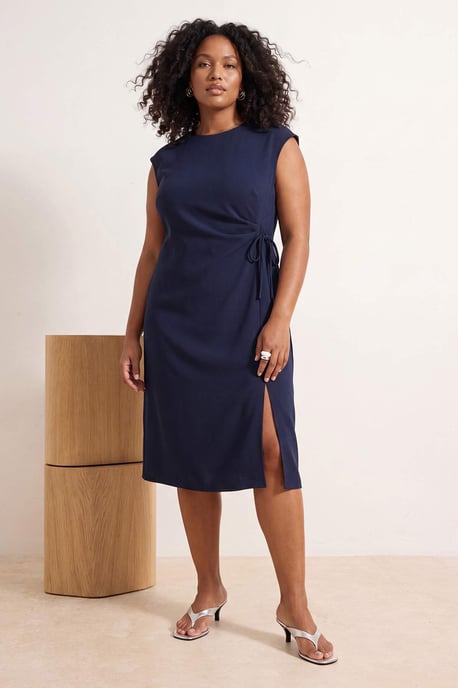 Trendyol Curve Damen Grün Einfarbig Midi Ärmellos Bodycon Große Größen Kleid - Image 6
