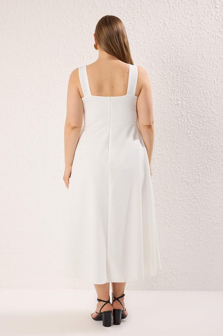 Trendyol Curve Damen Weiß Einfarbig Midi Kurz Elegant/Abend Bodycon Große Größen Kleid - Image 3