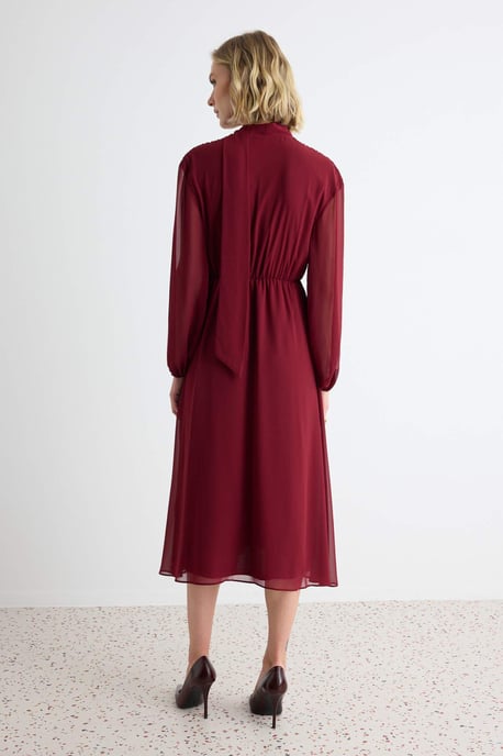 TRENDYOLMİLLA Damen Bordeaux Einfarbig Midi Lang A-Linie Kleider - Image 4