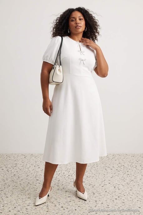Trendyol Curve Damen Ecru Einfarbig Midi Kurz Elegant/Abend Skater Große Größen Kleid - Image 1