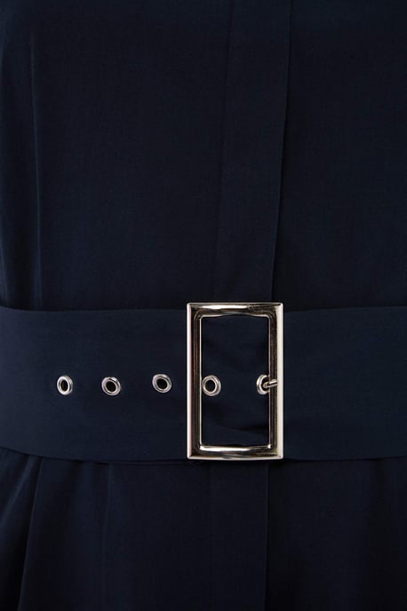 Trendyol Curve Damen Dunkelblau Einfarbig Midi Ärmellos Hemdblusenkleid Große Größen Kleid - Image 4