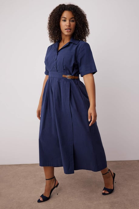 Trendyol Curve Damen Dunkelblau Einfarbig Midi Kurz Casual Gerade Große Größen Kleid - Image 6
