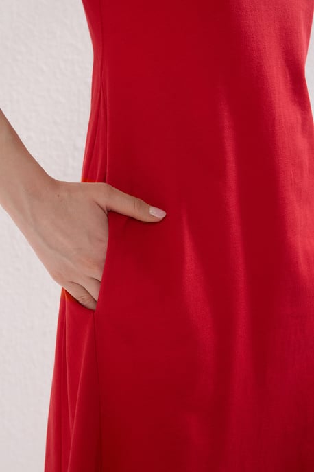 TRENDYOLMİLLA Damen Rot Einfarbig Midi Kurz Casual A-Linie Kleider - Image 2