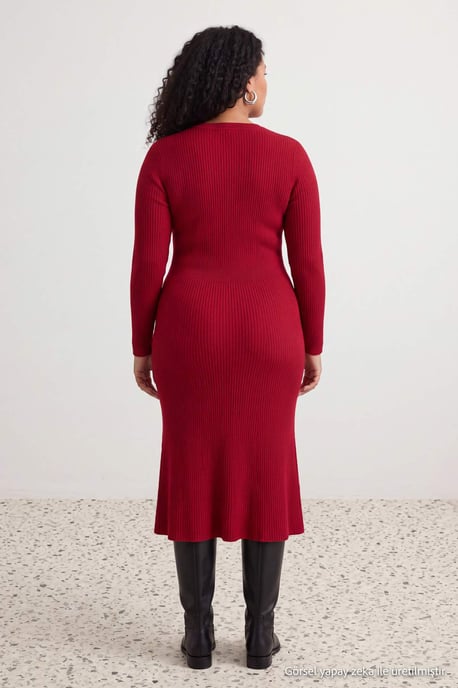 Trendyol Curve Damen Rot Einfarbig Midi Lang Casual A-Linie Große Größen Kleid - Image 3