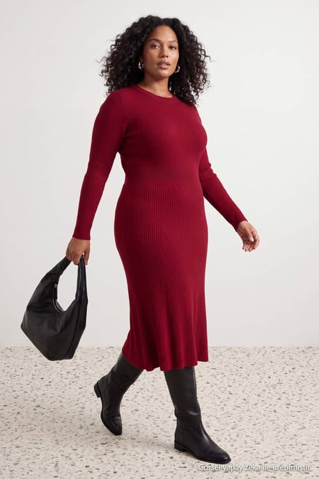 Trendyol Curve Damen Rot Einfarbig Midi Lang Casual A-Linie Große Größen Kleid - Image 6