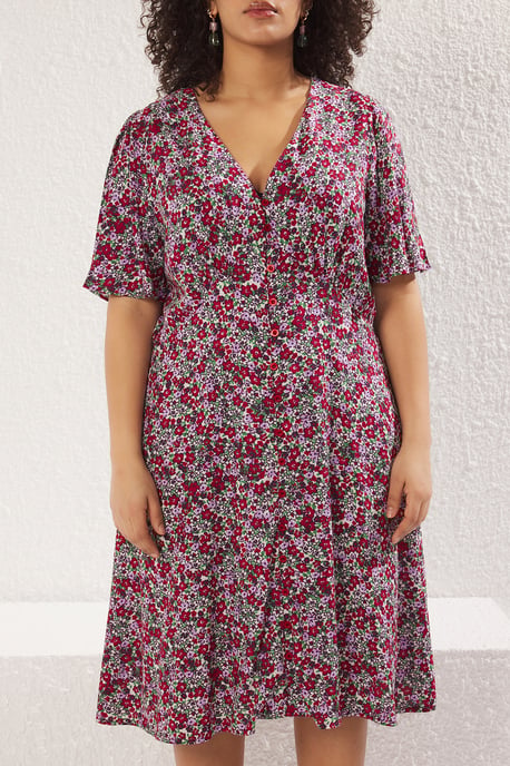 Trendyol Curve Damen Mehrfarbig Geblümt Midi Kurz Casual Hemdblusenkleid Große Größen Kleid - Image 2
