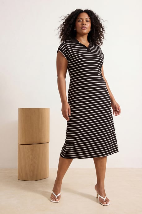 Trendyol Curve Damen Schwarz Gestreift Midi Kurz Casual A-Linie Große Größen Kleid - Image 6