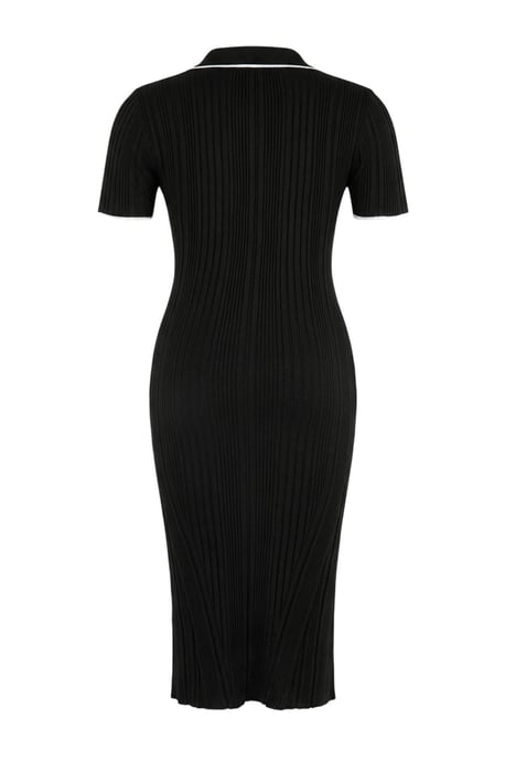 Trendyol Curve Damen Schwarz Einfarbig Midi Kurz Casual Bodycon Große Größen Kleid - Image 5