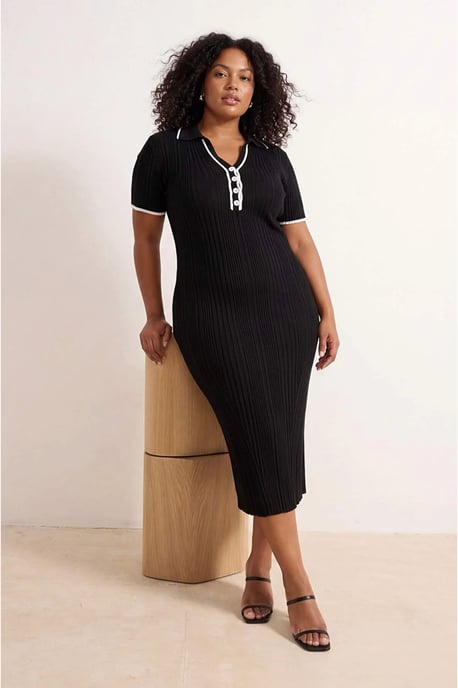 Trendyol Curve Damen Schwarz Einfarbig Midi Kurz Casual Bodycon Große Größen Kleid - Image 6