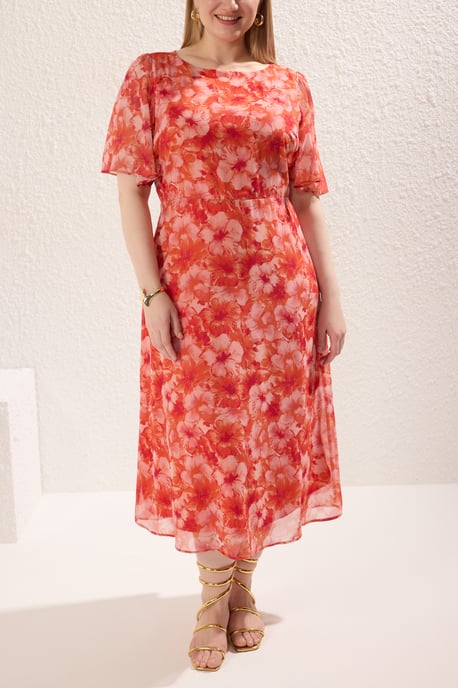 Trendyol Curve Damen Mehrfarbig Animal-Print Midi Kurz Casual A-Linie Große Größen Kleid - Image 2