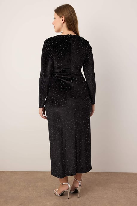 Trendyol Curve Damen Schwarz Einfarbig Midi Lang Party A-Linie Große Größen Kleid - Image 5