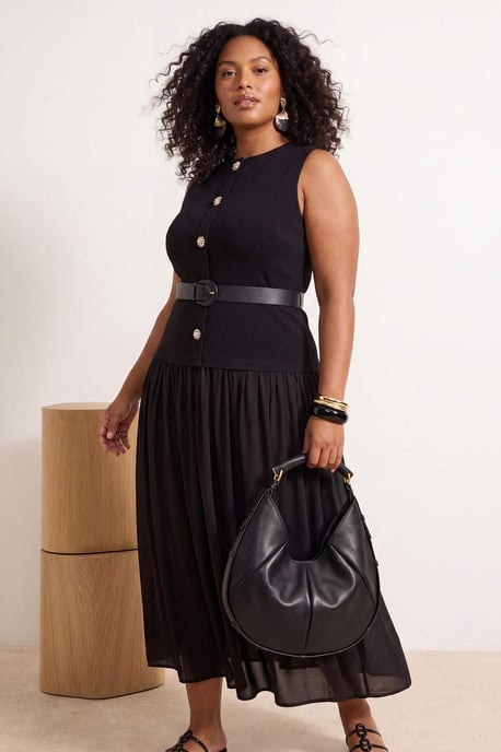 Trendyol Curve Damen Schwarz Einfarbig Midi Ärmellos Business A-Linie Große Größen Kleid - Image 1