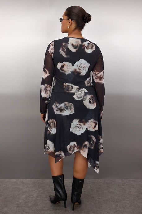 Trendyol Curve Damen Schwarz Geblümt Midi Lang Casual Asymmetrisch Große Größen Kleid - Image 3