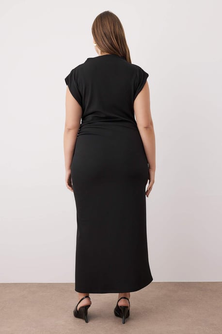 Trendyol Curve Damen Schwarz Einfarbig Midi Ärmellos Party Bodycon Große Größen Kleid - Image 4